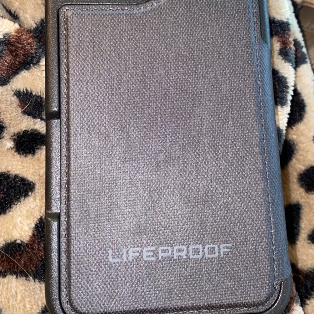 Lifeproof wallet case for IPhone 11 Pro